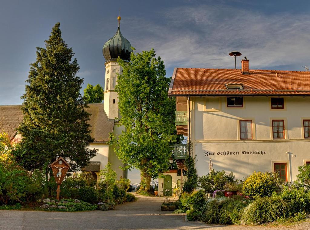 Hotel Zur Schonen Aussicht Feldkirchen-Westerham Kültér fotó